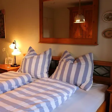 Apartment Bluetentraeume Hochstetten-Dhaun